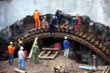北京隧道钢花管支护案例